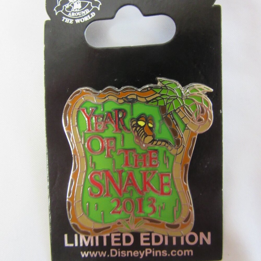 Disney Parks Limited Edition Year of the Snake 2013 Kaa Collectible Pin Card